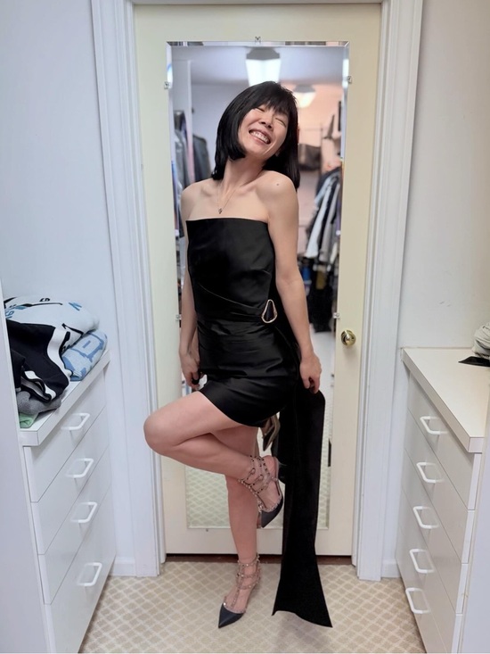 Roland Mouret Dresses & Skirts - NWOT Roland Mouret Strapless Black Satin Mini Dress with Side Drape, Size US 6